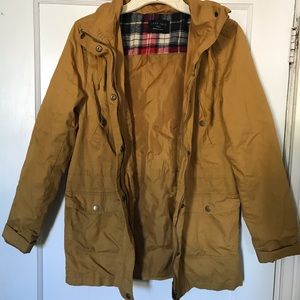 Hooded Light Jacket